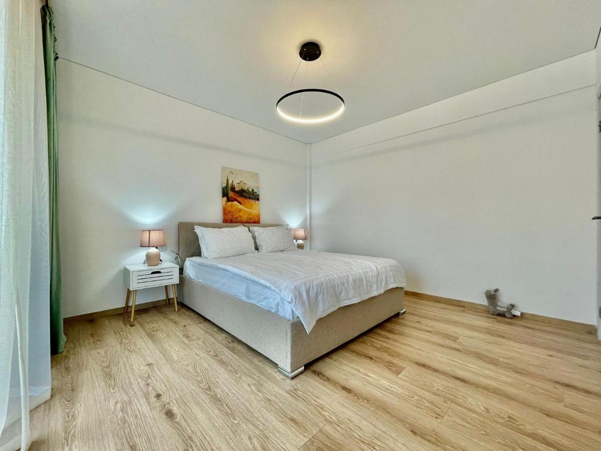 Residence Odaile #1 Otopeni Luaran gambar